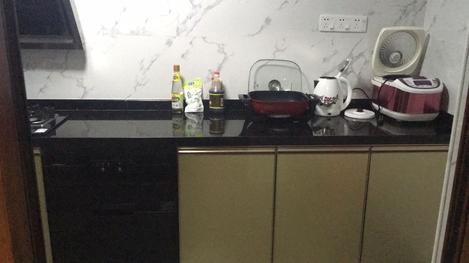 度假三室一厅套房