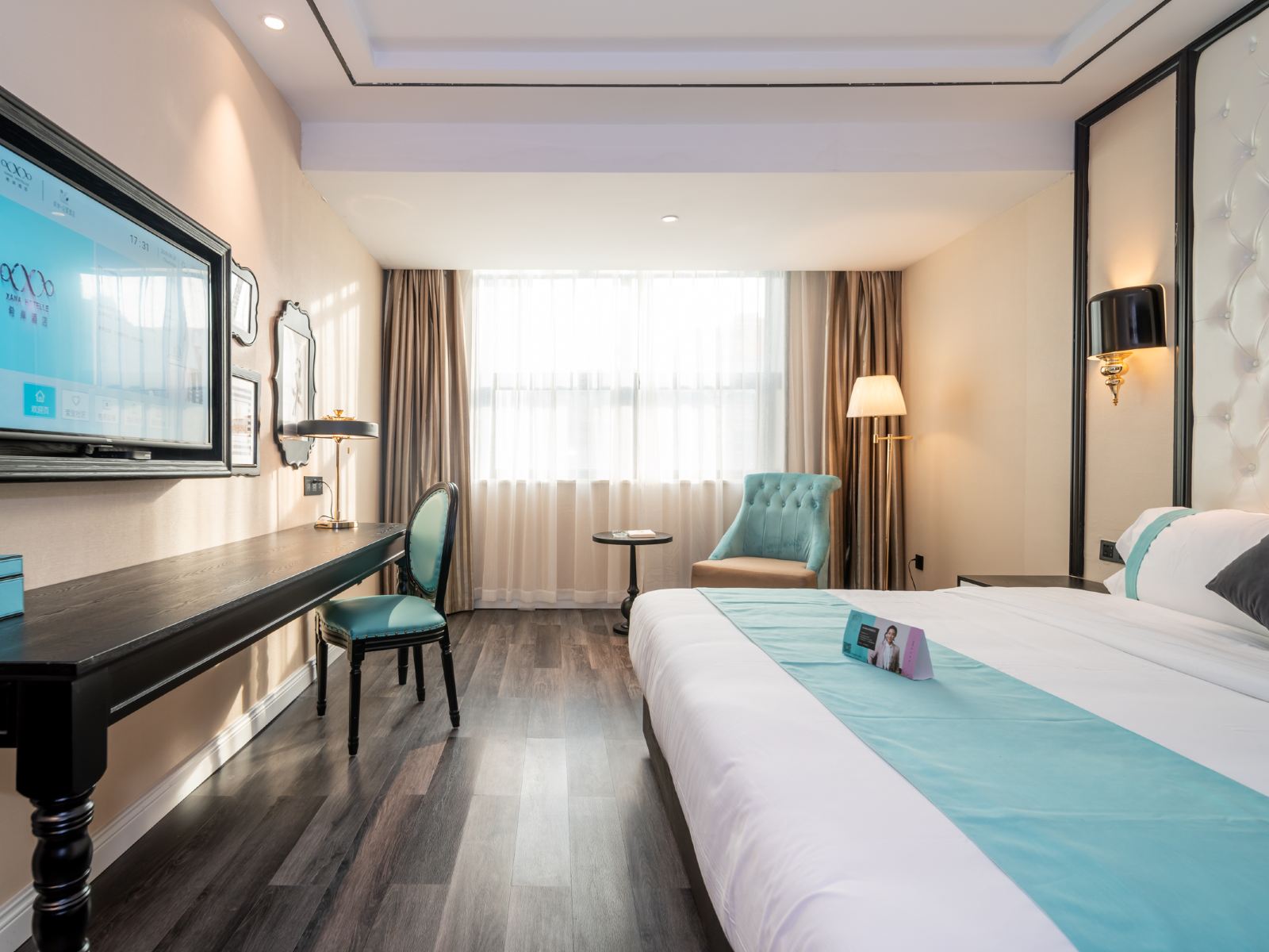 希岸豪华大床房