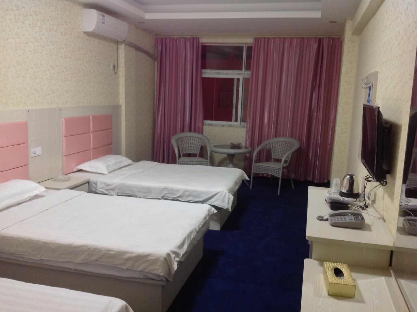 豪华三人间