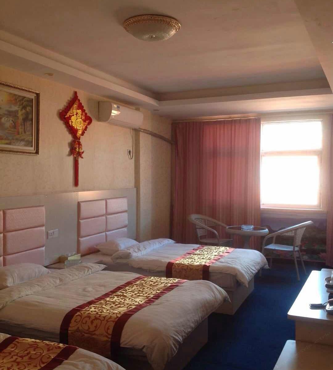 豪华三人间