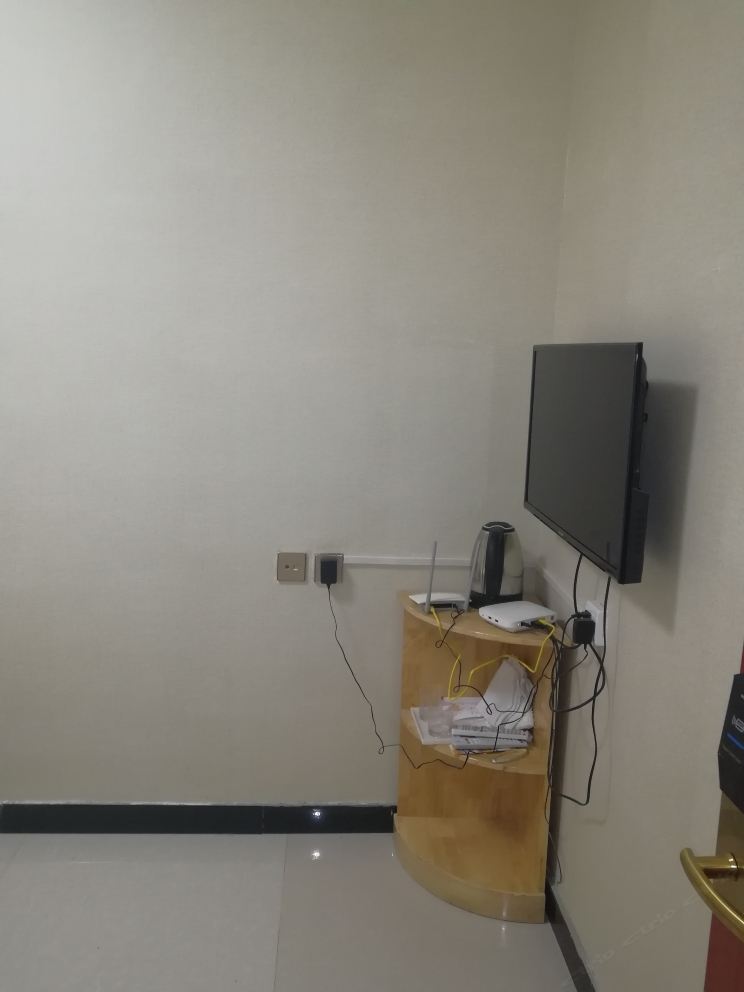 普通单人间(公共卫浴)