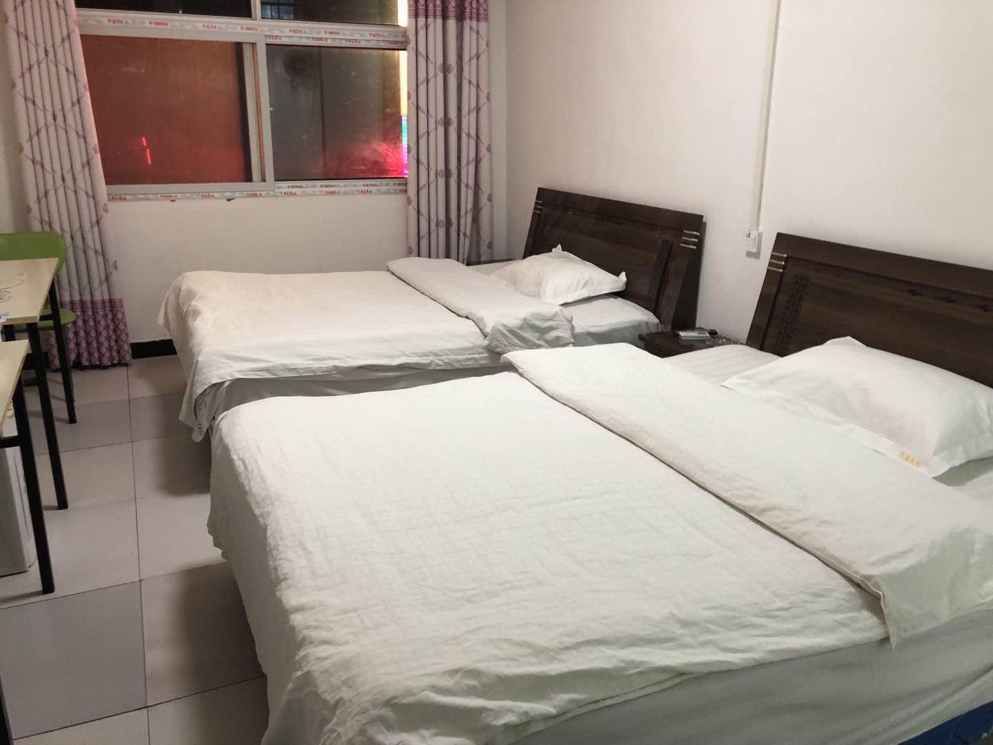 豪华标准间