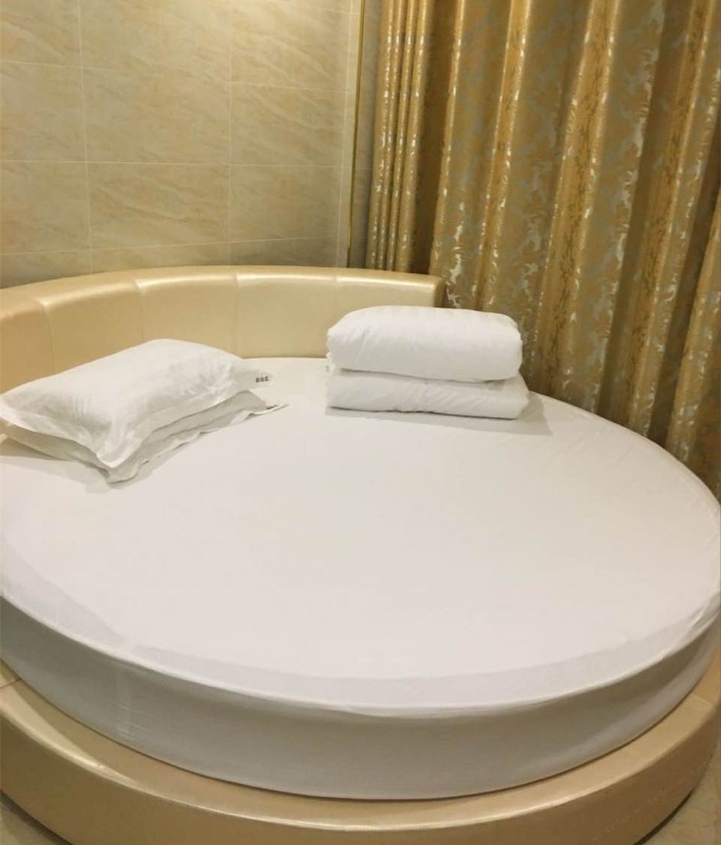 大床房