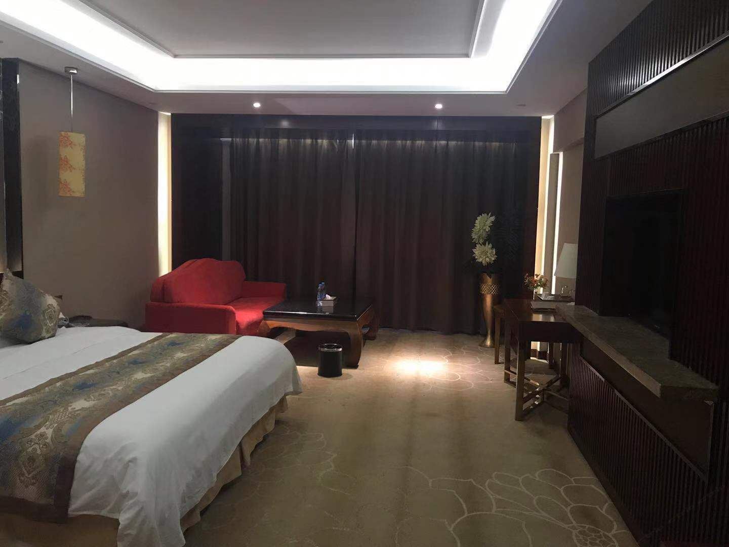 商务大床房