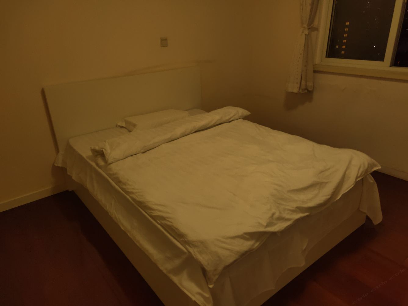 两室一厅