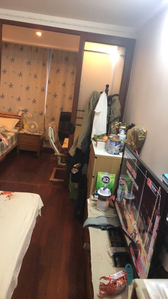 精装一室二床房