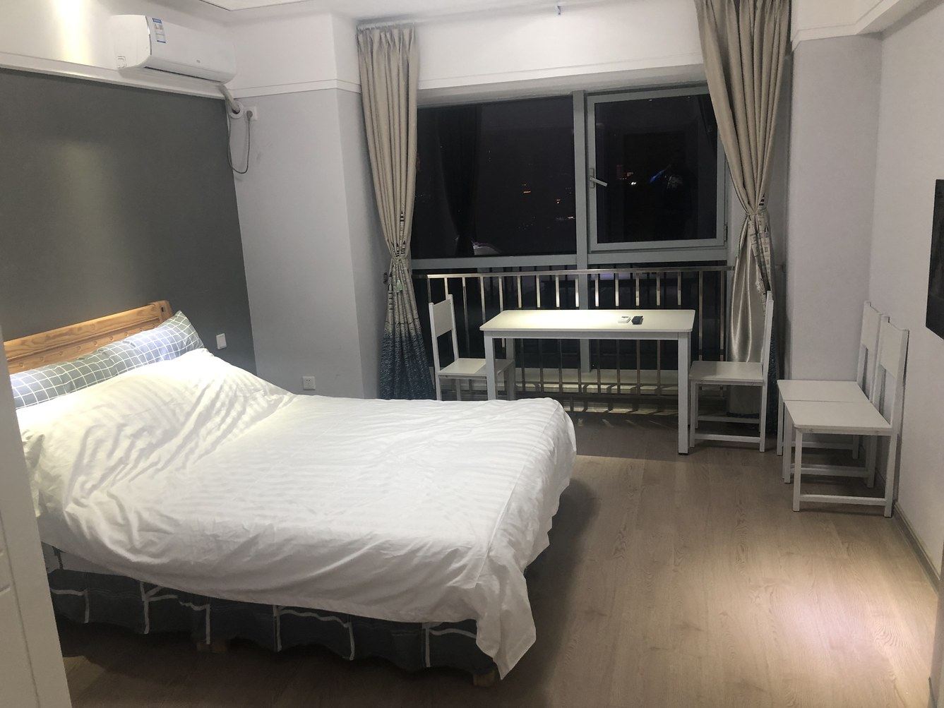 精致一室大床房