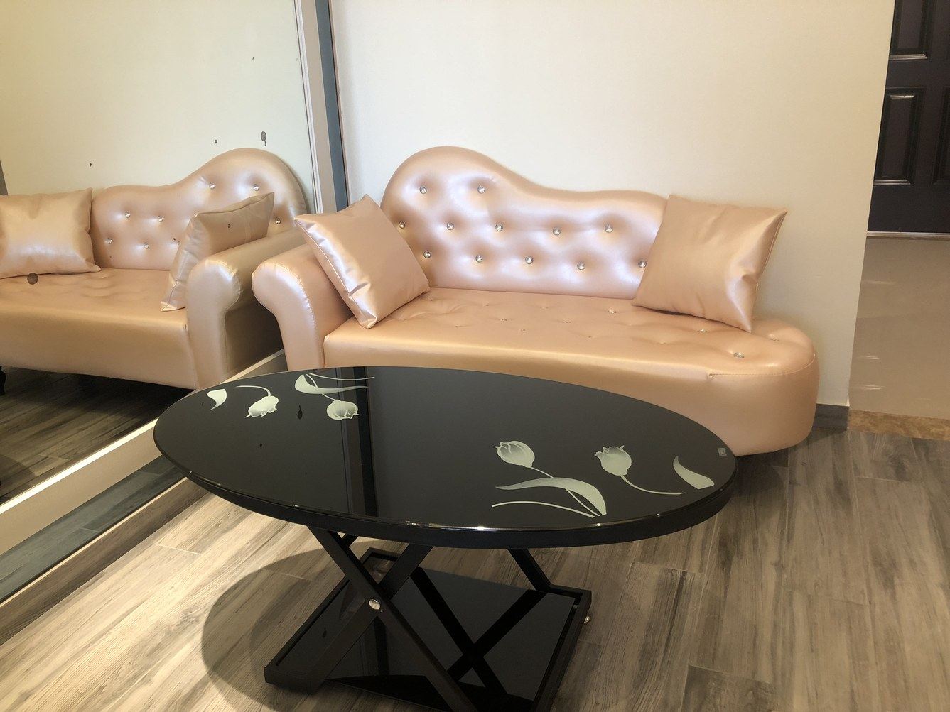 精装一室大床房