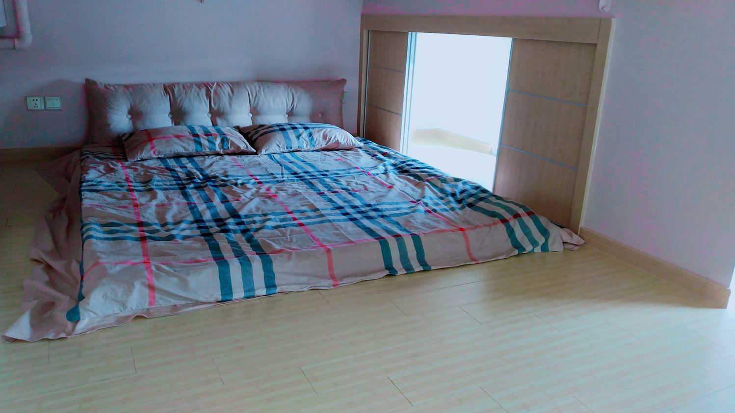 北欧一室一厅套房