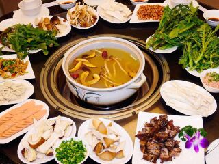 云南麗江自由行還是跟團(tuán)好_旅行團(tuán)云南麗江游_云南麗江旅行團(tuán)旅游報價