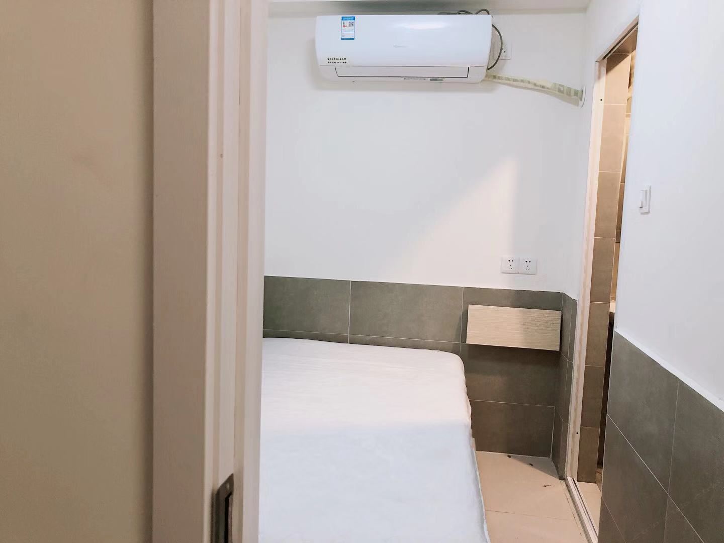 标准大床房