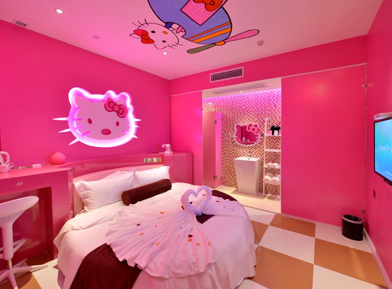 hotelPic