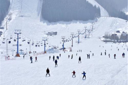 <新疆南山丝绸之路国际滑雪场1日游>纯玩越过山丘挑战极限畅玩冰雪季冰爽体验一酷到底 <新疆南山丝绸之路国际滑雪场1日游>纯玩越过山丘挑战极限畅玩冰雪季冰爽体验一酷到底