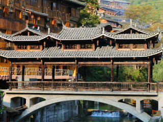 貴州黃果樹瀑布最適合旅游的季節(jié)_貴州黃果樹瀑布游8月份報價_貴州黃果樹瀑布自由行還是跟團(tuán)好