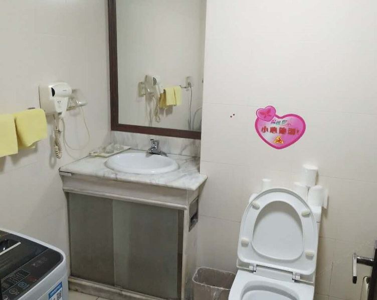 福州民航广场速九酒店公寓