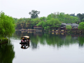 桂林旅游十一日游_桂林旅游的多少钱_桂林旅游跟团多少钱