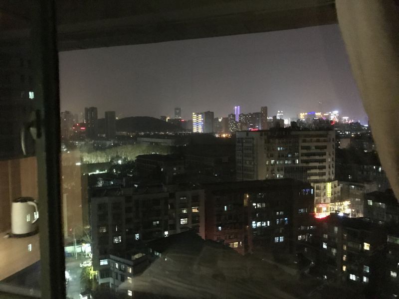 武汉木小木公寓(广东路分店)