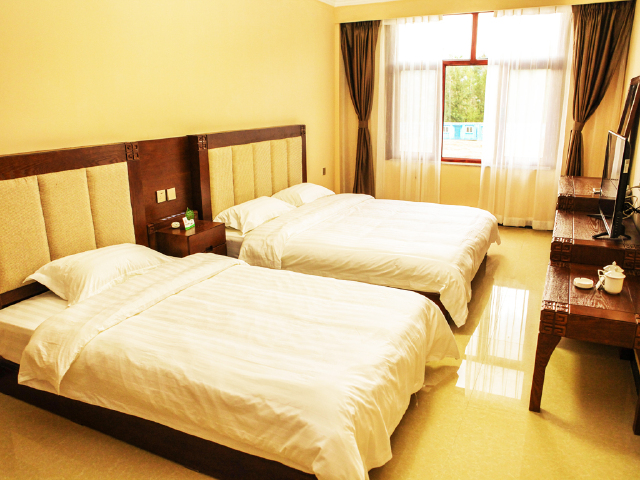 http:\/\/www.tuniu.com\/tour\/210533585