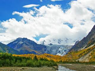 西藏拉薩旅游跟團(tuán)需多少錢_西藏拉薩旅游組團(tuán)