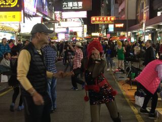 去香港旅游要多少錢_跟團(tuán)香港旅游價格表_香港半自助游