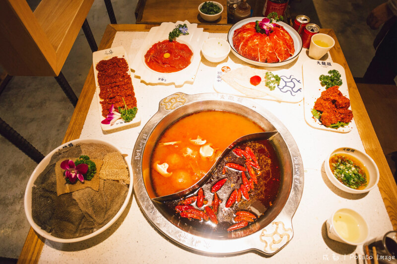 冬日永安猪肉三日游,随处可见的火锅熊猫成都国宝丸图片