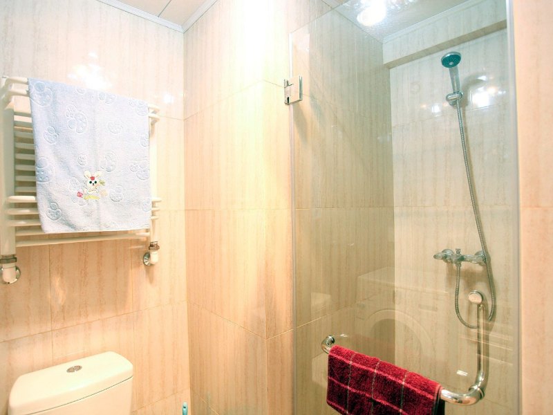 hotelPic