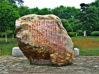 湖南張家界旅游要多少錢跟團(tuán)_湖南張家界八月份旅游_湖南張家界半自由行