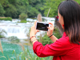 貴州黃果樹瀑布最適合旅游的季節(jié)_貴州黃果樹瀑布游8月份報價_貴州黃果樹瀑布自由行還是跟團(tuán)好