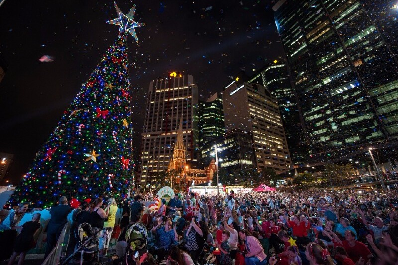 璀璨圣诞树点亮布里斯班