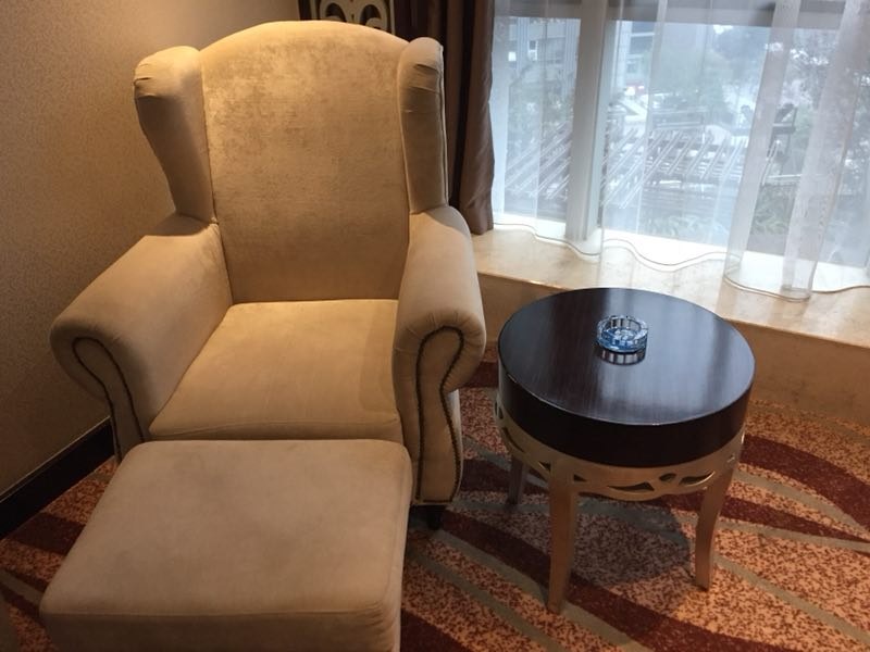 hotelPic