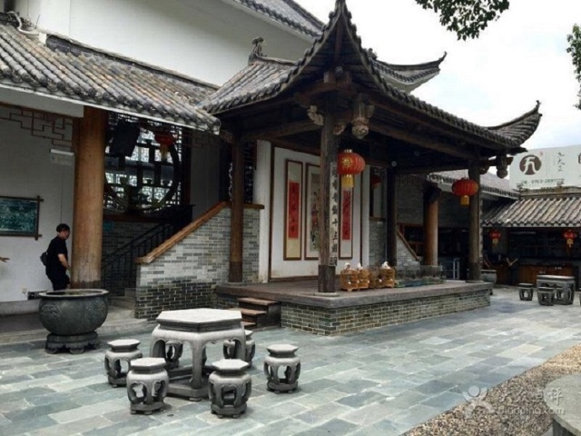 清远2日游>住浈阳坊客栈,醴泉,浈阳坊火车艺术小镇,连樟村,九龙峰林