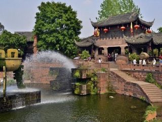 四川成都特價旅游團報價_到四川成都旅游多少錢_四川成都旅行團自由行