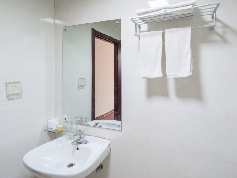 hotelPic
