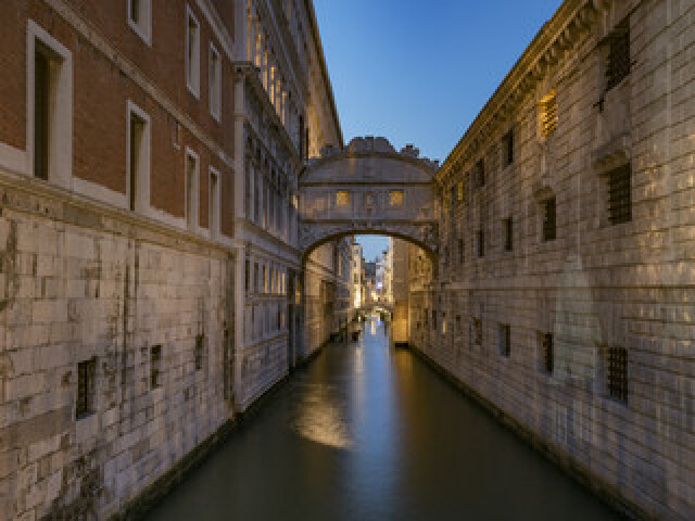 阿布扎比-罗马-庞贝-苏莲托-佛罗伦萨-比萨-五渔