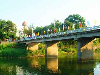 越南旅游大概多少錢_越南旅游報團(tuán)價格_去越南靠譜的旅行團(tuán)