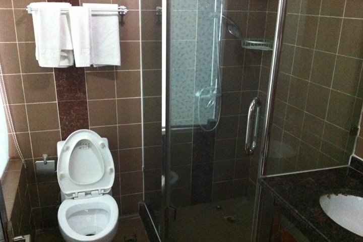 hotelPic