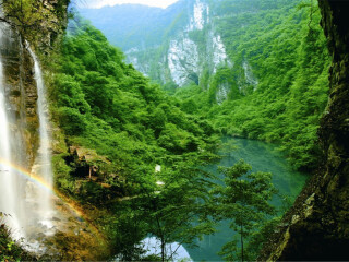 张家界7日跟团旅游_张家界跟团还是自由行_7月赴张家界旅游