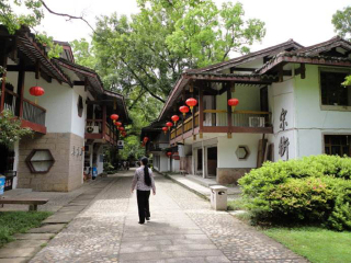 廈門鼓浪嶼最佳旅游路線_廈門鼓浪嶼報(bào)團(tuán)旅游多少錢_廈門鼓浪嶼八月份旅游