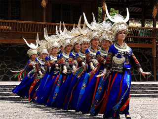 貴州黃果樹(shù)瀑布自由行旅游團(tuán)_現(xiàn)在到貴州黃果樹(shù)瀑布旅游多少錢(qián)_貴州黃果樹(shù)瀑布跟團(tuán)游與自由行