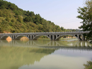 越南下龍灣自由行還是跟團(tuán)好_越南下龍灣旅行團(tuán)自由行_越南下龍灣自由行組團(tuán)
