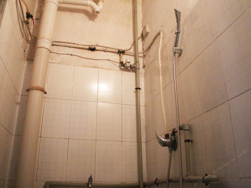 hotelPic