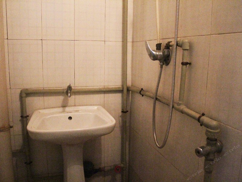 hotelPic