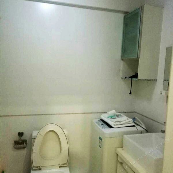 hotelPic