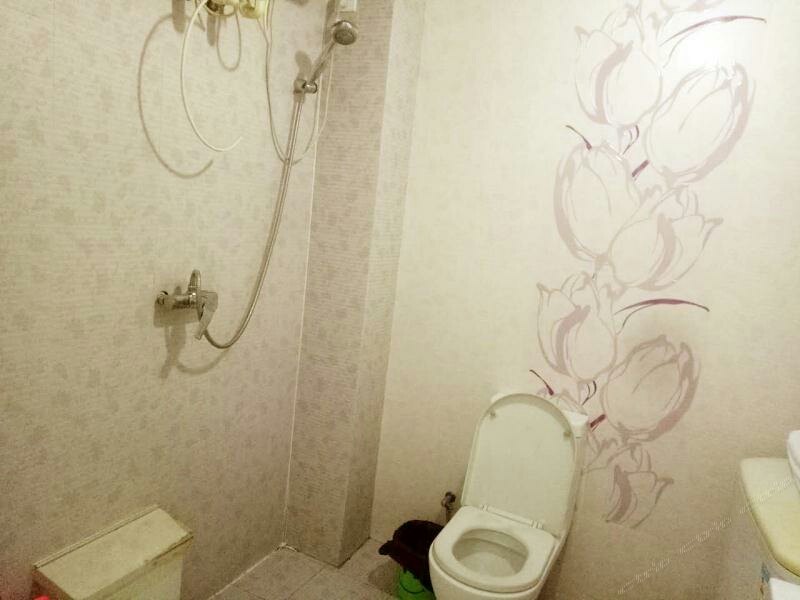 hotelPic