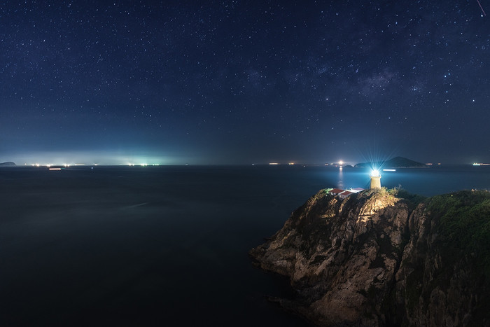 囊括星辰大海!鹤咀半岛梦幻海岸线,香港绝佳观星秘境