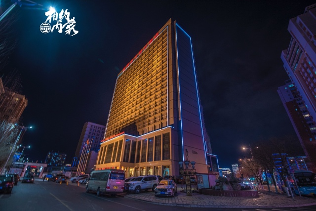 赤峰市福兴东方精品酒店 电话:0476-5953666