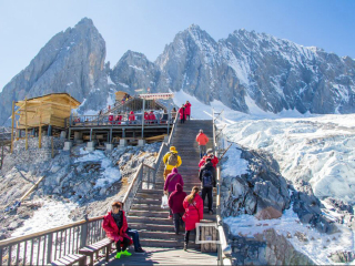 报团去丽江旅游报价_丽江报团旅游多少钱_六月丽江旅游多少钱