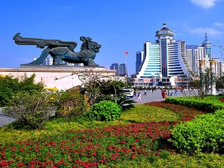貴州游花多少錢_貴州游跟團多少錢2021_2021去貴州跟團多少錢