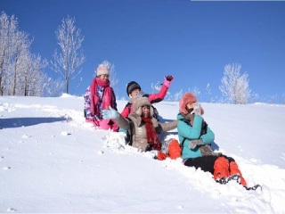 旅游團亞布力滑雪_亞布力滑雪高端品質(zhì)旅游團_廣州亞布力滑雪旅游團