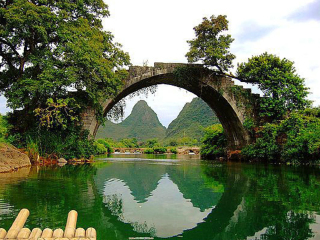 桂林5日旅游團(tuán)_桂林旅游哪家好_桂林十日旅游價(jià)格